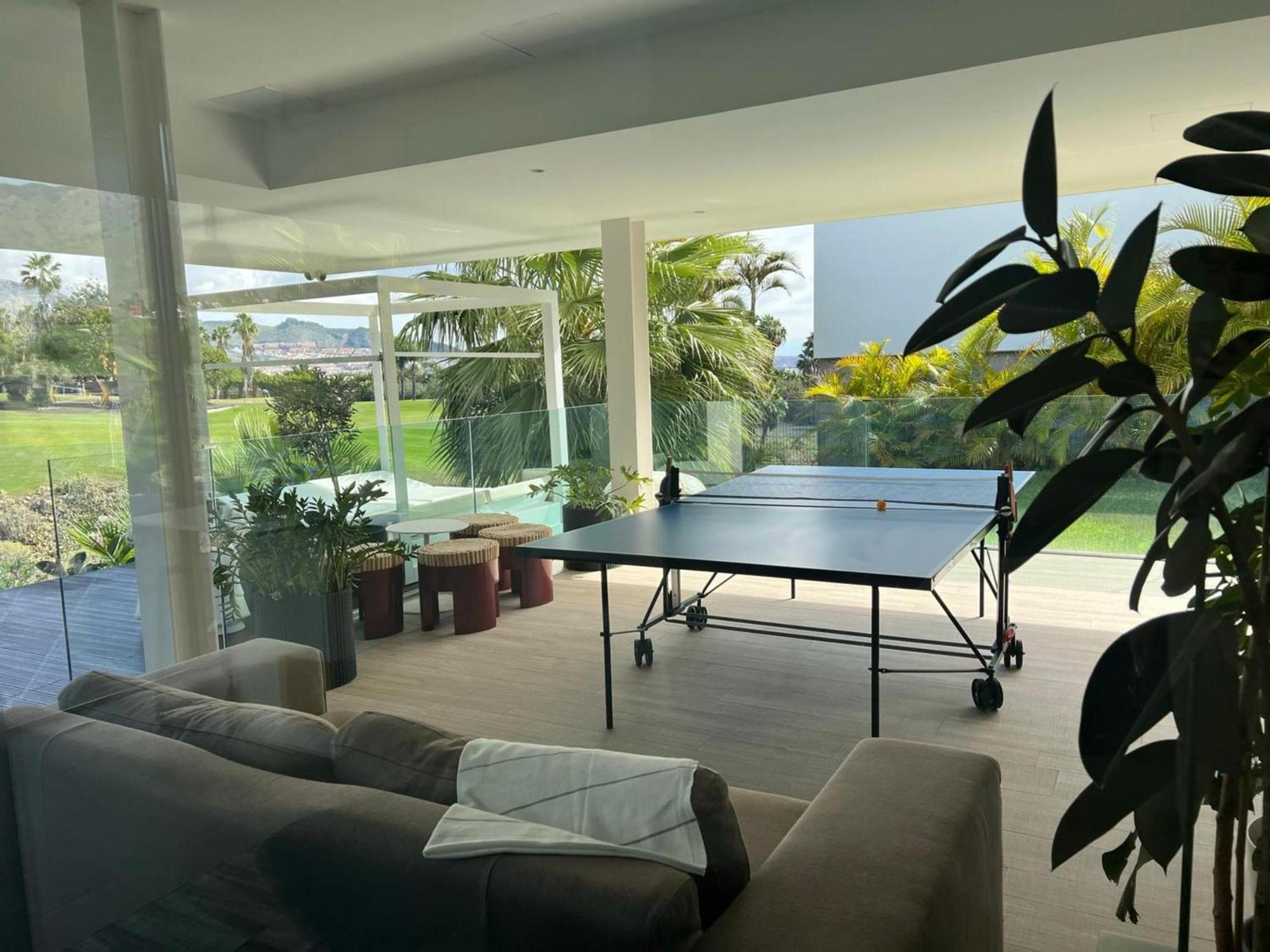Luxury Villa Rebeka - Heated Pool And Jacuzzi Costa Adeje  Buitenkant foto