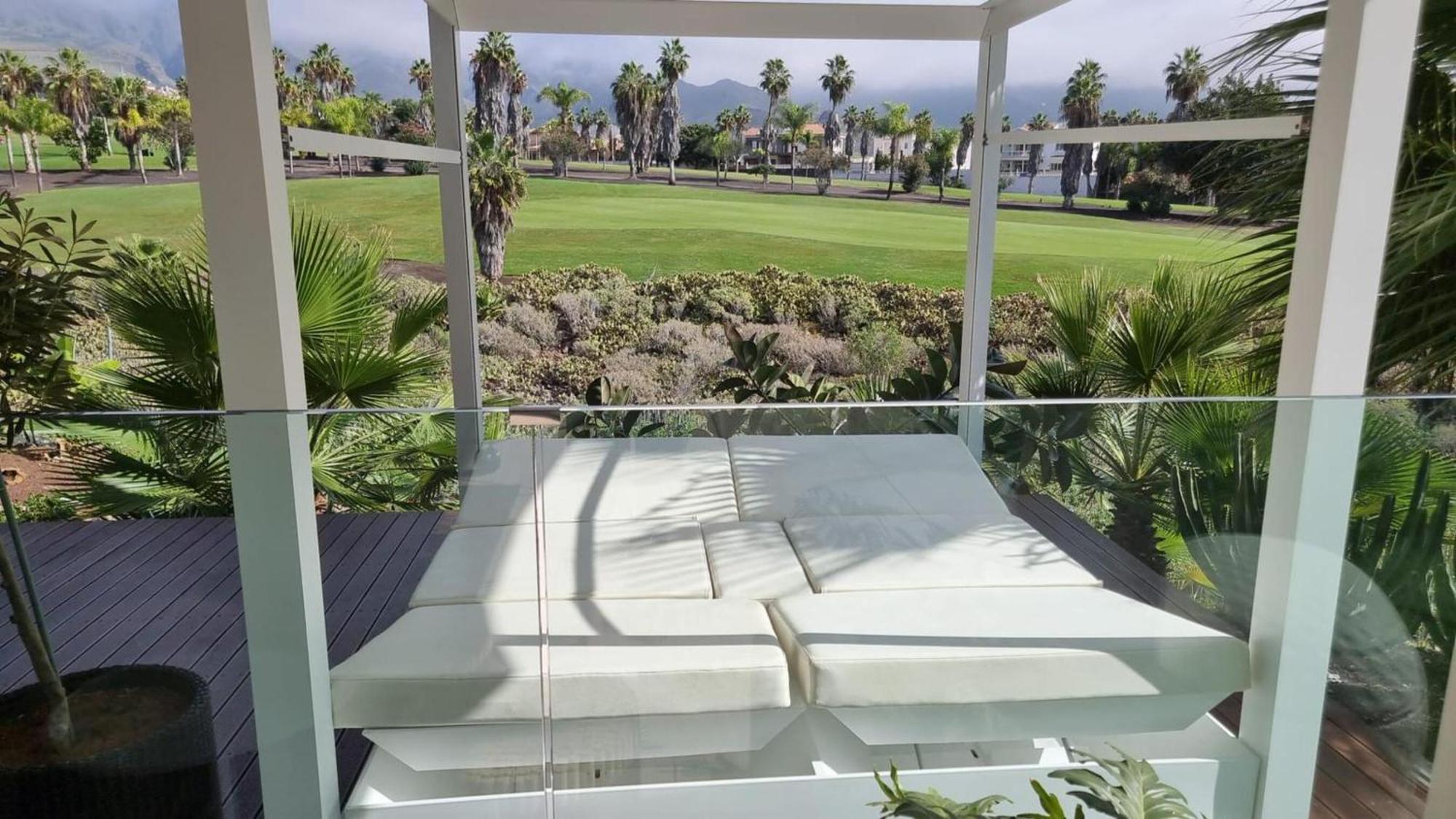 Luxury Villa Rebeka - Heated Pool And Jacuzzi Costa Adeje  Buitenkant foto