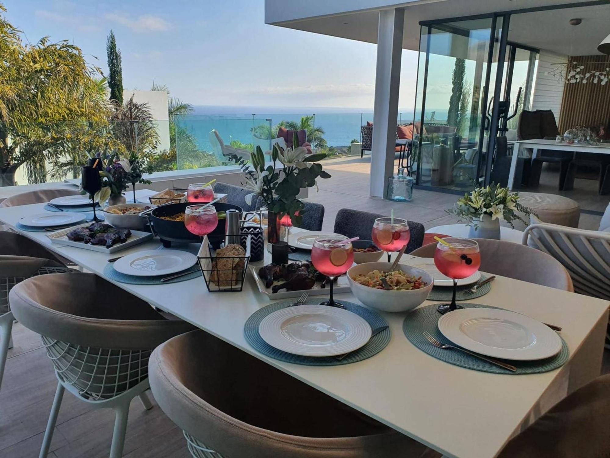 Luxury Villa Rebeka - Heated Pool And Jacuzzi Costa Adeje  Buitenkant foto
